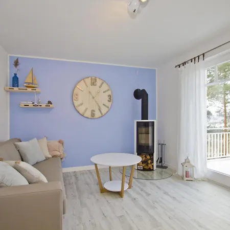 Apartment Moderne Mit Balkon, Meerblick - Ferienresidenz Zwei Boddenfewo 1-3 Lietzow