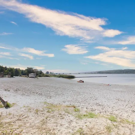 Moderne Mit Balkon, Meerblick - Ferienresidenz Zwei Boddenfewo 1-3